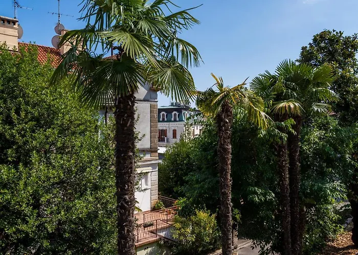 Downtown Helena Апартаменти *